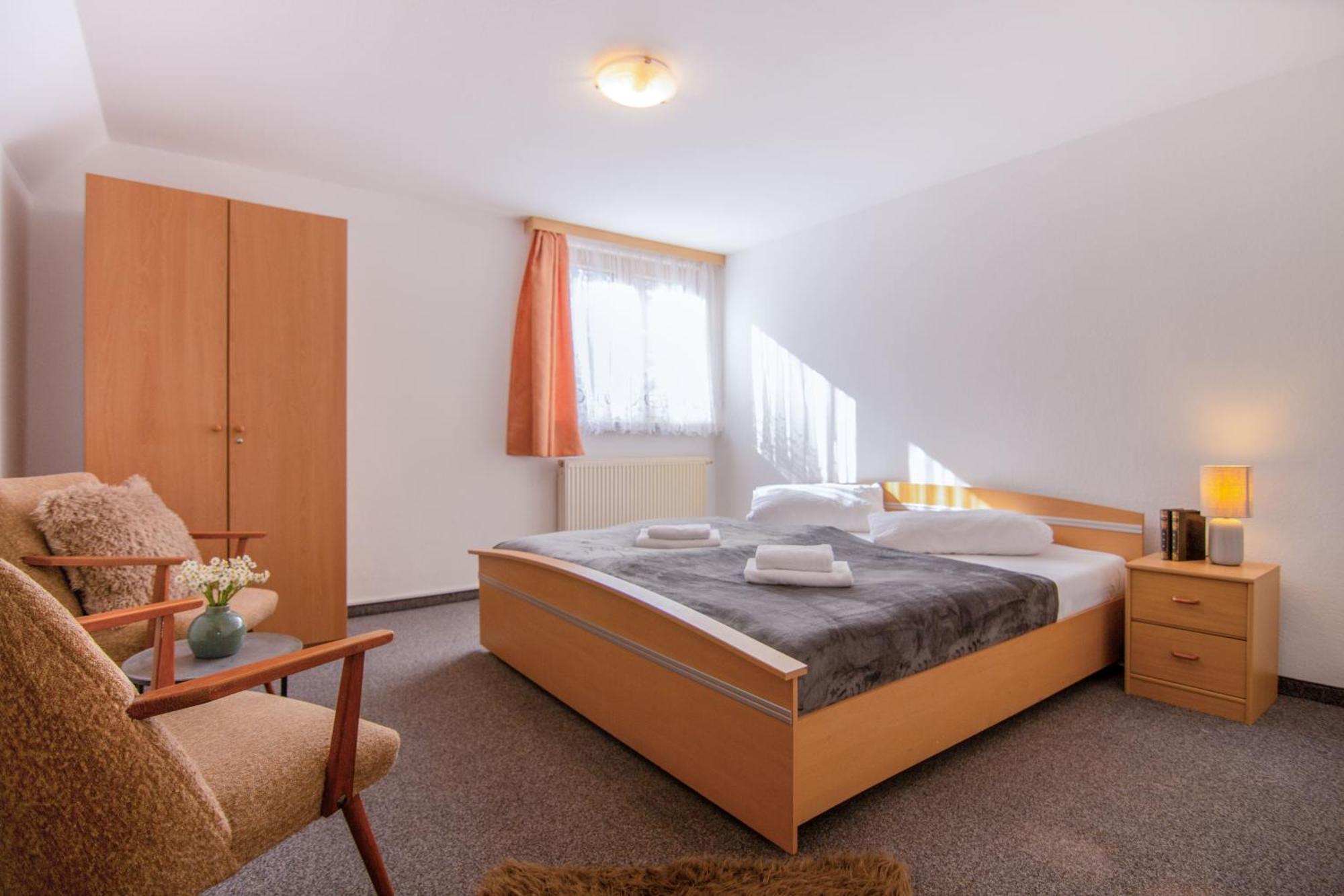 Hotel Carolaruh Bad Elster Exterior photo